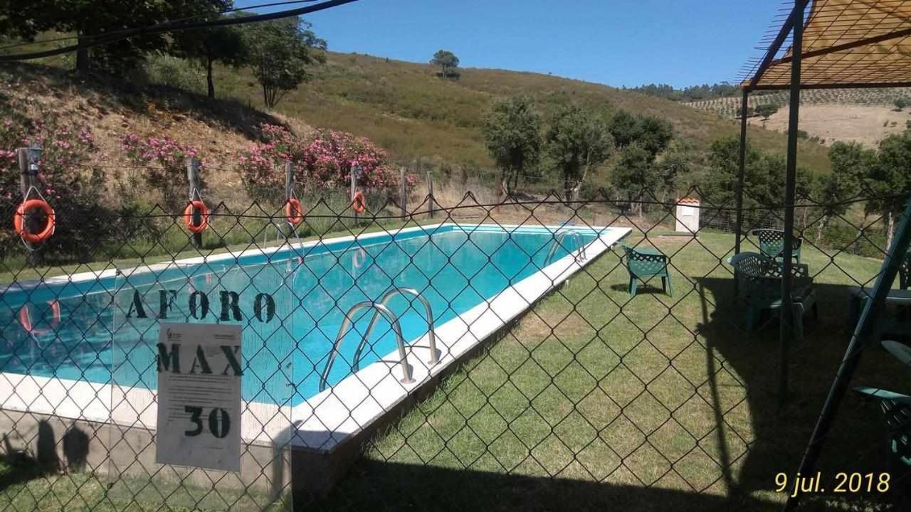La Albergueria Complejo Rural Cañamero Eksteriør billede